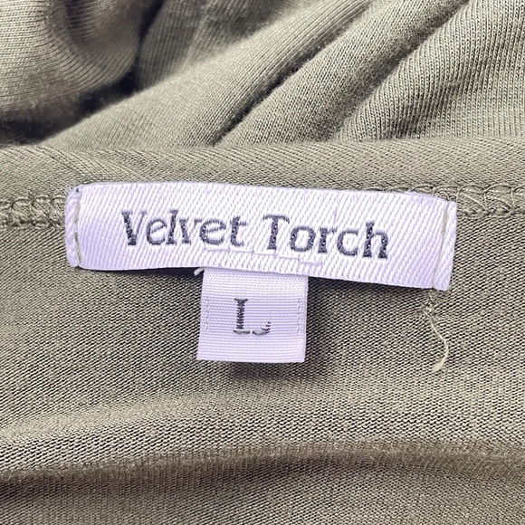 Velvet Torch Olive Green short sleeve Maxi T-Shirt Dress - Picture 6 of 7